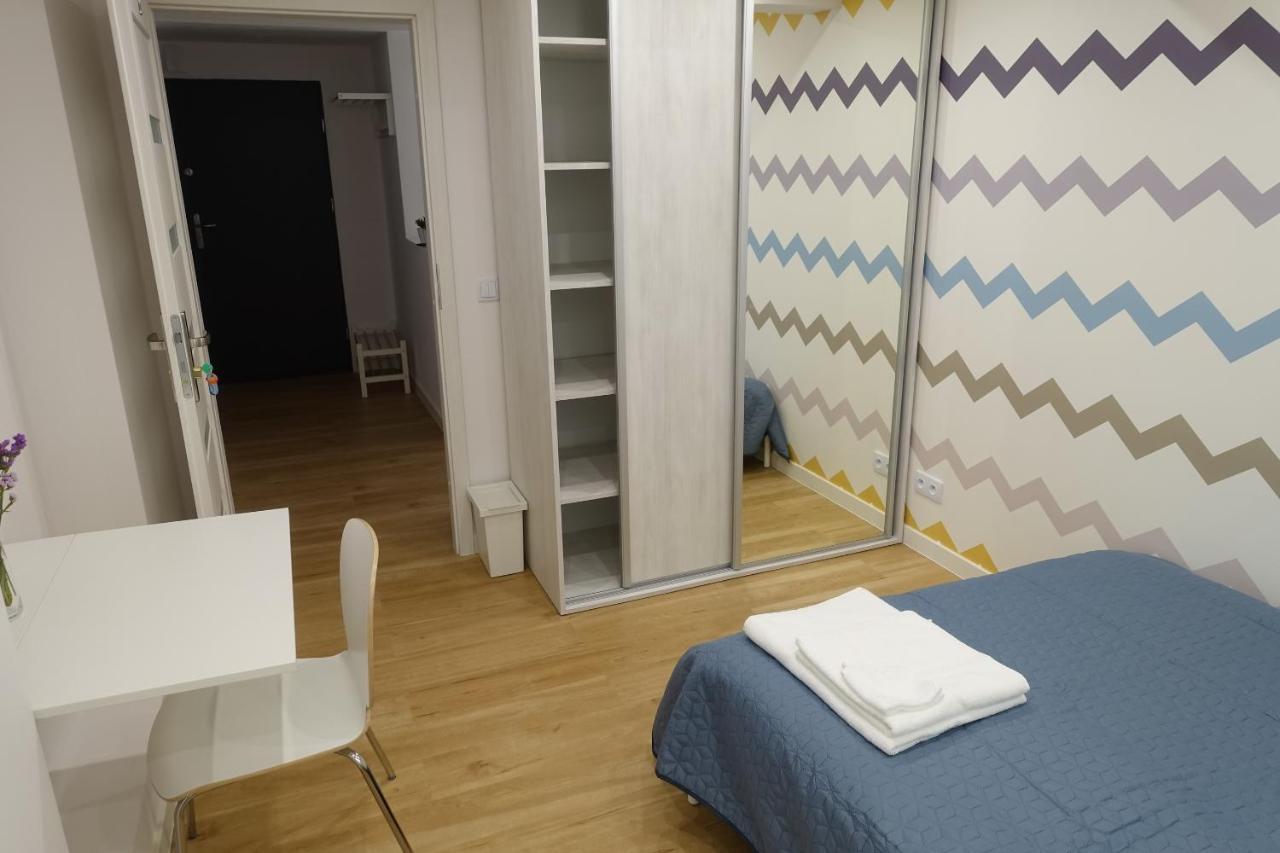 Three Rooms Apartment 크라쿠프 외부 사진