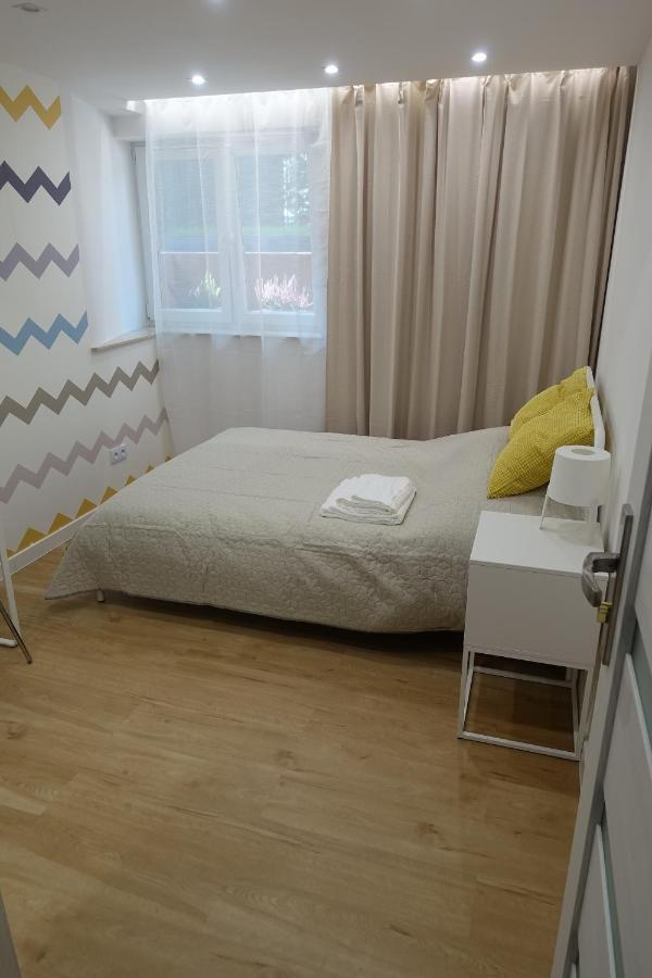 Three Rooms Apartment 크라쿠프 외부 사진