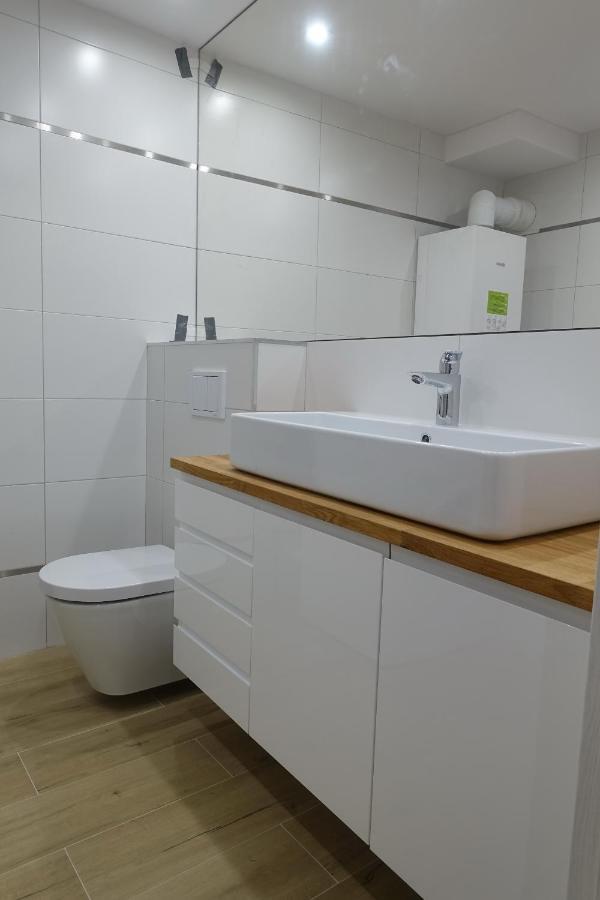 Three Rooms Apartment 크라쿠프 외부 사진