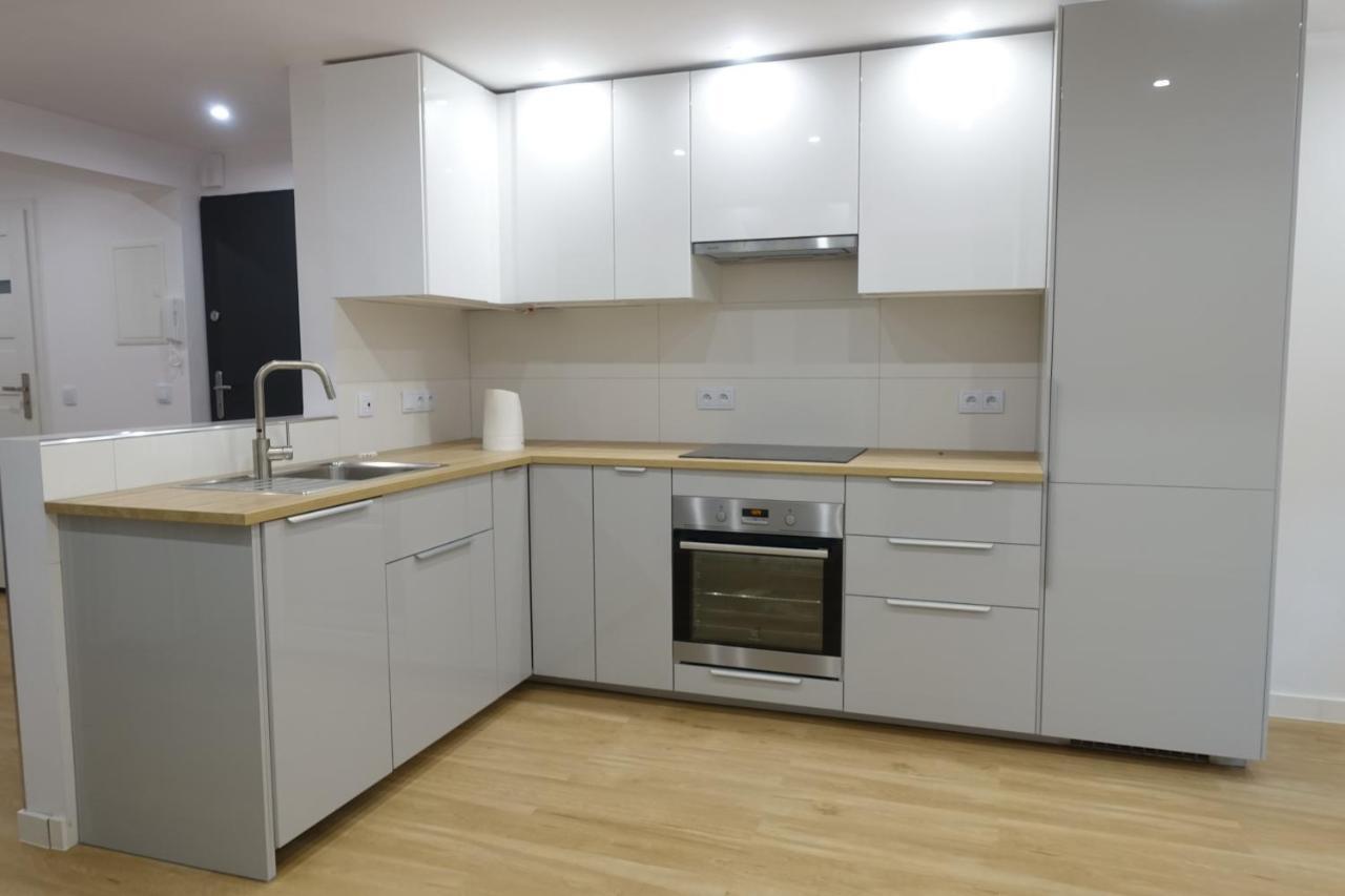 Three Rooms Apartment 크라쿠프 외부 사진