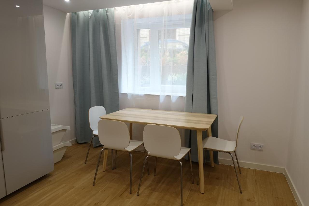 Three Rooms Apartment 크라쿠프 외부 사진